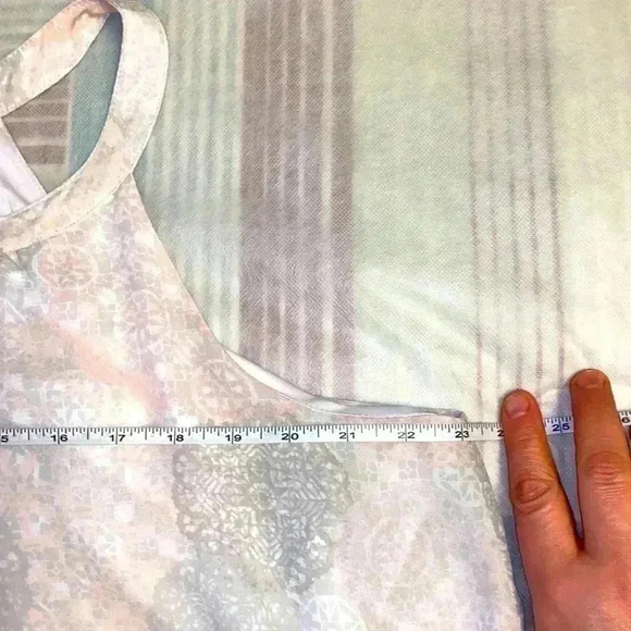 TORRID SLEEVES TOP SIZE  2XL FLORAL PRINT PERFECT CONDITION - Picture 3 of 5